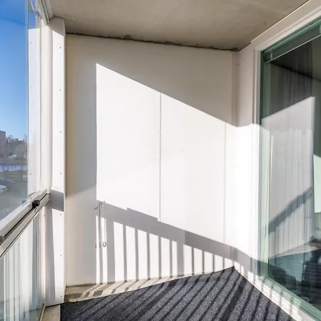 Uleabo New And Bright Downtown 3-room Oulu